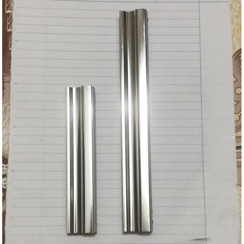Tay co/ tay nắm tủ ba chấm inox cao cấp