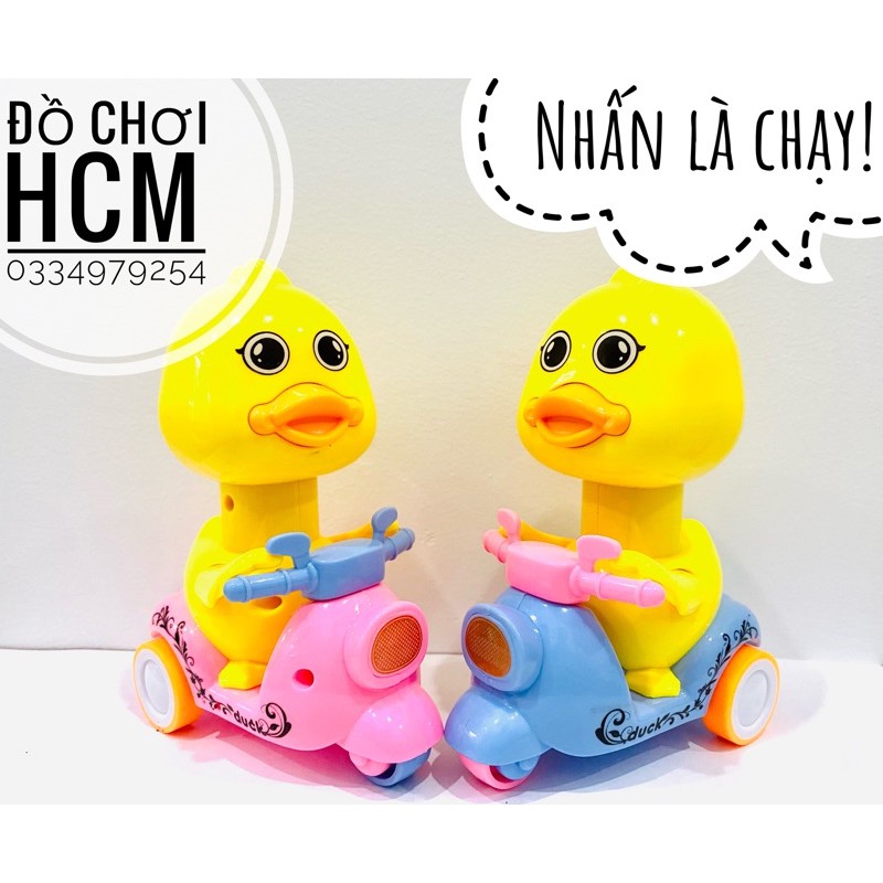 Đồ chơi vịt chạy xe máy/ xe vespa nhấn cót cực mạnh dành cho bé thích khám phá mô hình xe vịt con