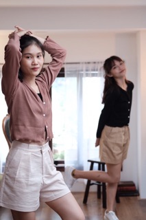 Alan Top áo thun nút dọc tay dài