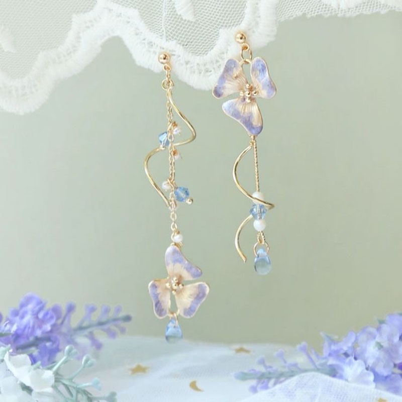 Bông Tai Hoa Đính Ngọc Trai Phong Cách Retro