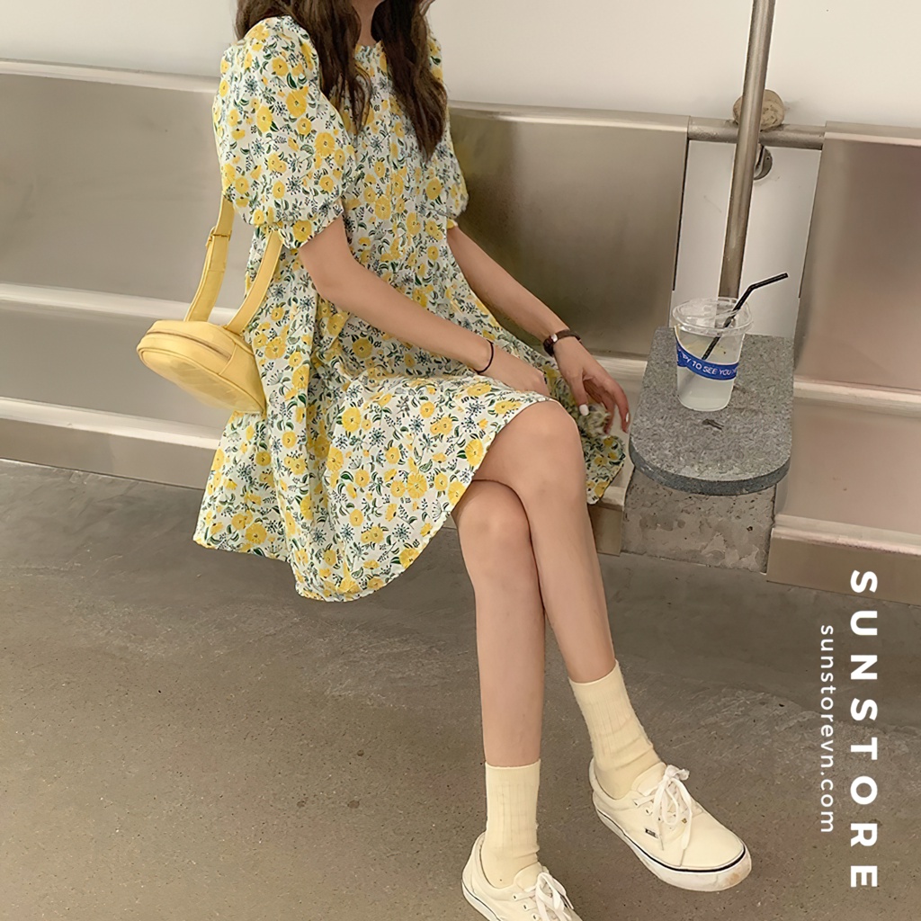 Đầm hoa nhí dáng ngắn mini váy xoè tay tay bồng ngắn kèm dây cột eo