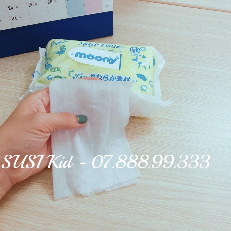 Combo 8 khăn ướt Moony nội địa Nhật 80 tờ*8 gói