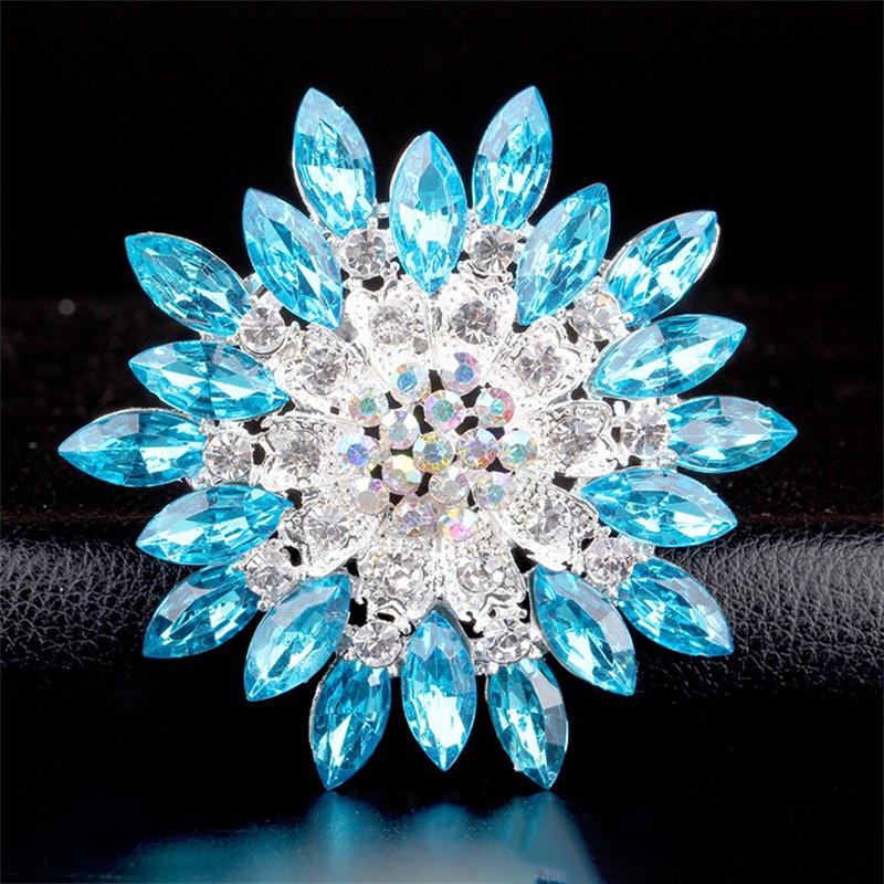 Ghim Cài Áo Hình Hoa Bằng Acrylic Đính Pha Lê Thời Trang Cao Cấp Sang Trọng Cho Nữ