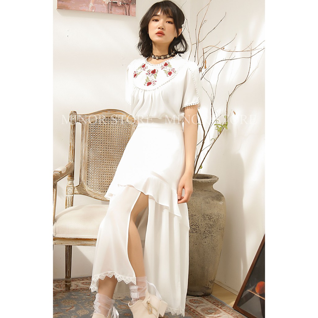 CHÂN VÁY DÀI XẺ ĐÙI SANG TRỌNG [MINOR EMILIE]
