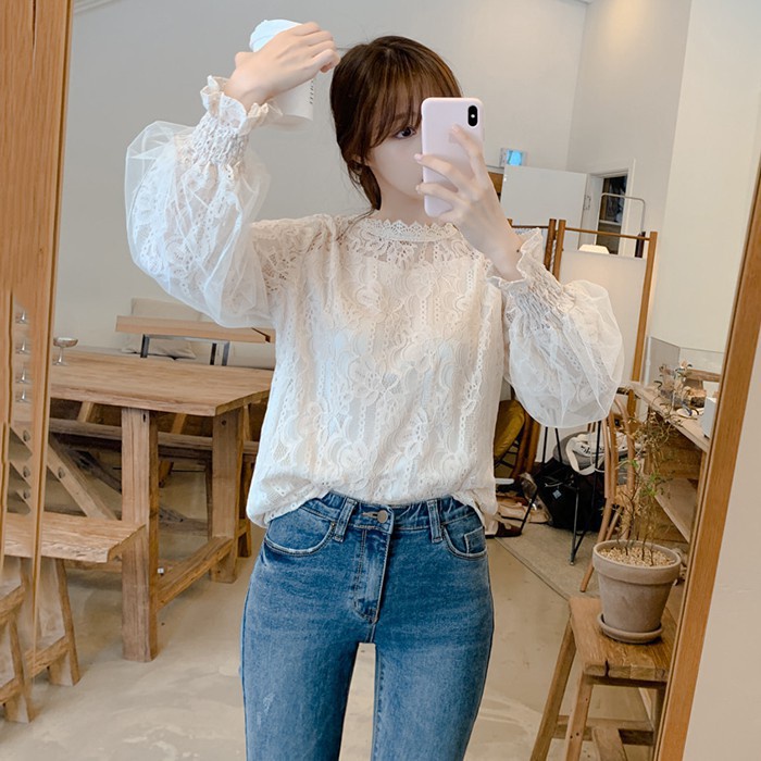 Korean style white loose long sleeve mesh lantern sleeve lace base shirt inner wear blouse shirt