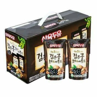 1 BỊCH SỮA ÓC CHÓ HẠNH NHÂN ĐẬU ĐEN HÀN QUỐC LOẠI 195ML.