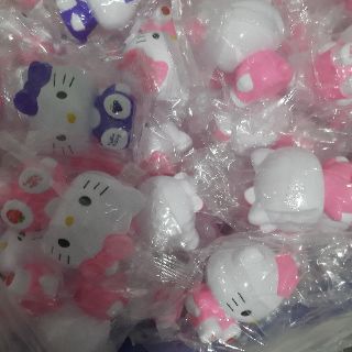 kitty màu hồng (10c)