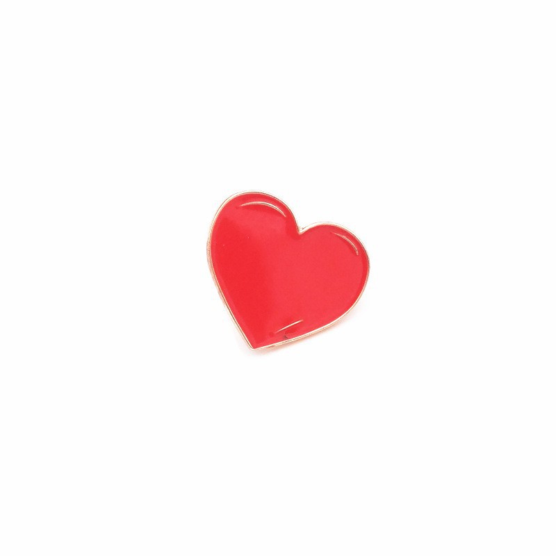 Bạn có muốn thưởng thức một bức ảnh trái tim đỏ đầy mê hoặc không? Hãy để những đường cong tinh tế và đầy sáng tạo của trái tim đưa bạn đến một thế giới đầy cảm xúc. Ảnh trái tim đỏ sẽ giúp bạn hiểu rõ hơn về tình yêu và tình người.