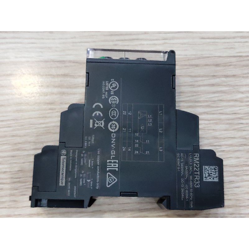 Relay bảo vệ pha RM22TR33 Schneider