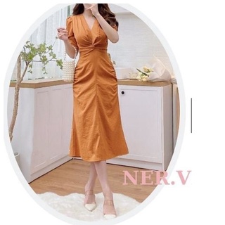 Đầm cổ v xoăn eo sang chảnh