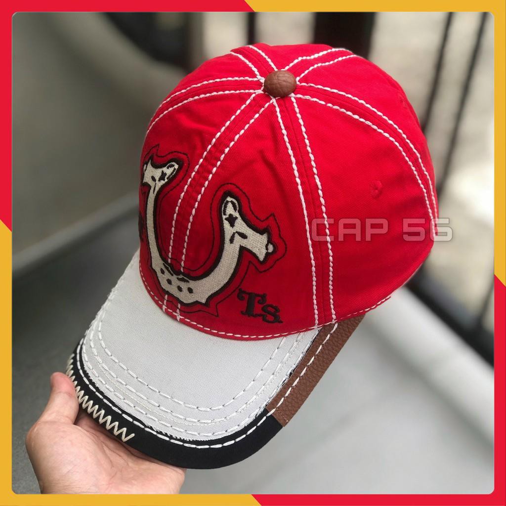 Nó Ông Địa, Mũa lưỡi trai u nhiều màu