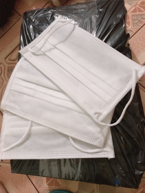 Khẩu trang y tế 4 lớp