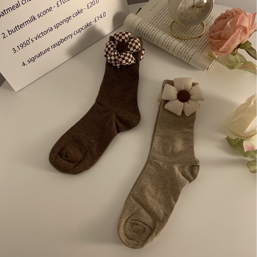 Set 2 Đôi Tất Hoa Mùa Thu Đông Cho Nữ