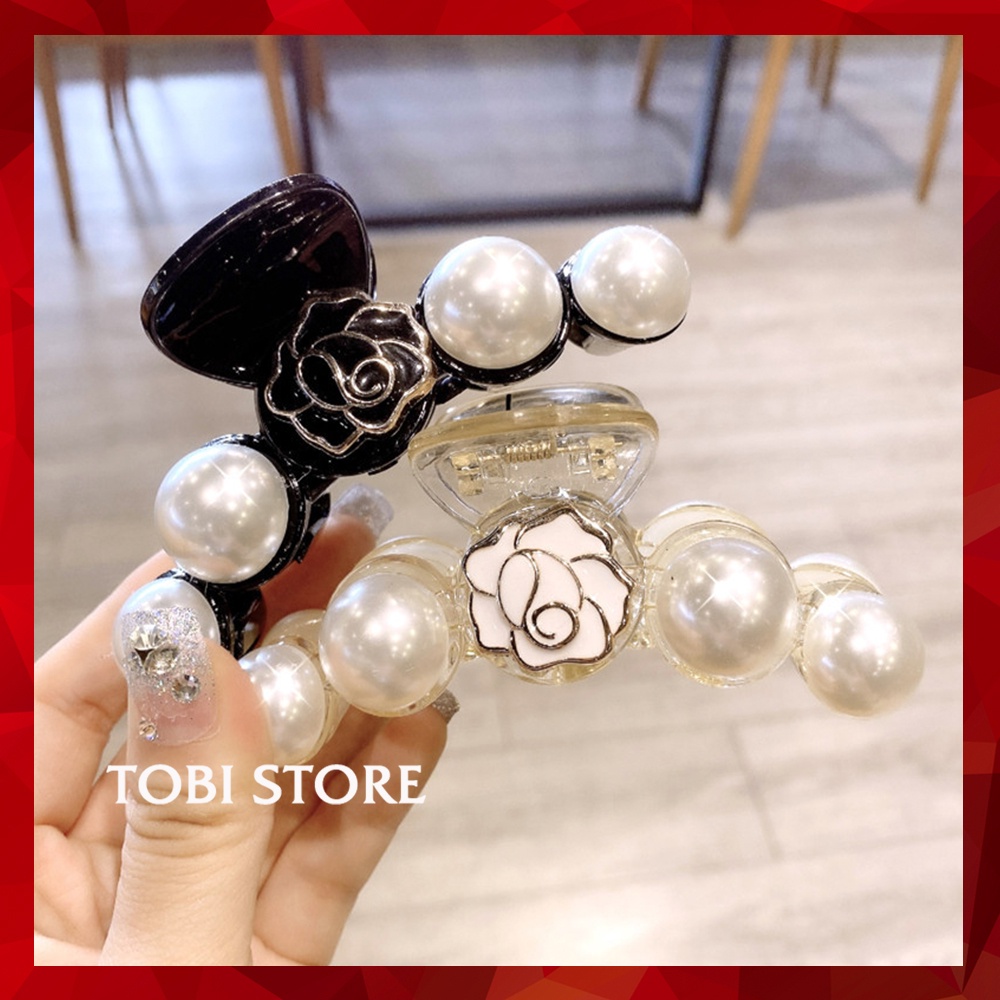 Kẹp tóc càng cua ngọc trai nhân tạo gắn hoa xinh xắn hot trend TB523