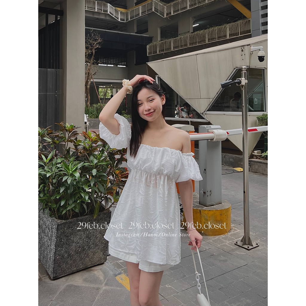 [Ảnh thật/Video] Set áo trễ vai hoa nổi kèm quần short thô mềm - 29feb.closet - S17