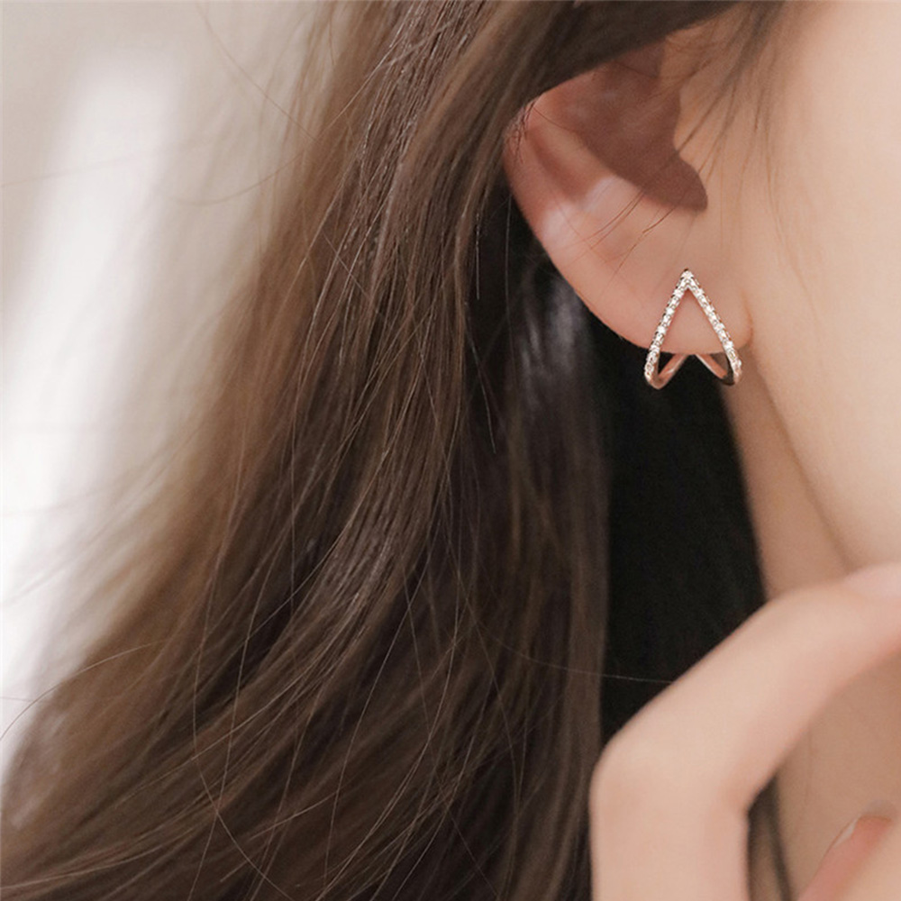 Hoa Tai Hình Tam Giác Đính Đá Nhiều Màu Sắc Thời Trang Cho Nữ