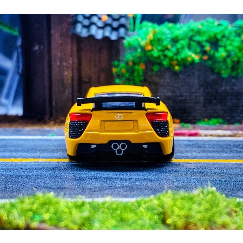 Hobby Store xe mô hình Tomica Premium Lexus LFA Vàng