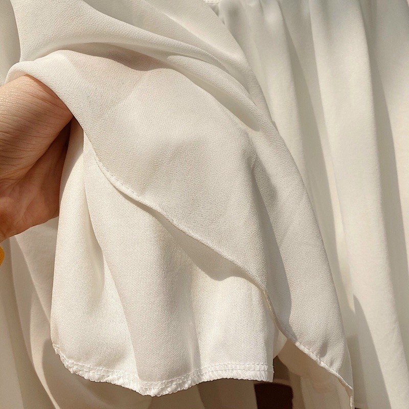 ĐẦM TRẮNG MINAL DRESS thiết kế tay dài sang trọng chất vải phi bóng quyến rũ, bo chun co giãn có kèm quần trong | BigBuy360 - bigbuy360.vn