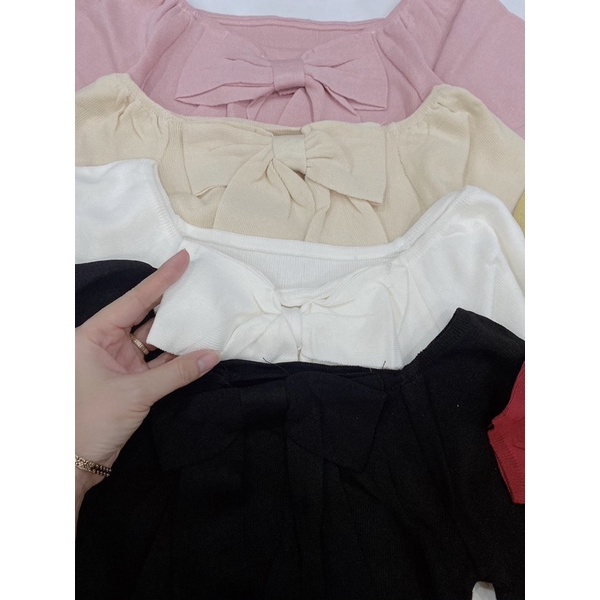 Áo crotop len nơ ngực