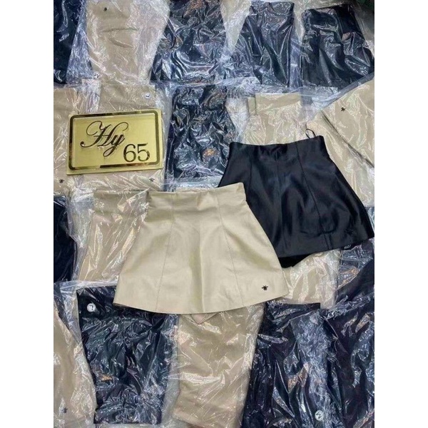 CHÂN VÁY DA CẠP CAO THÊU ONG DÁNG A QC LOẠI 1 MS23819