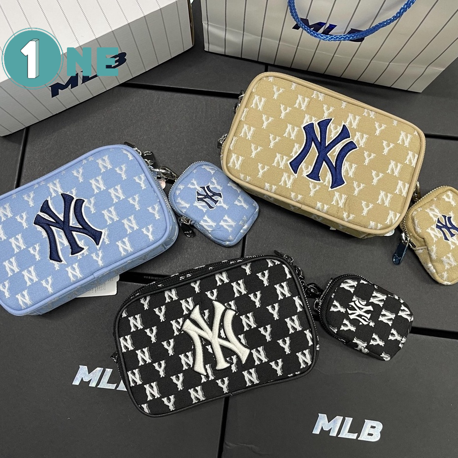 Túi Đeo Chéo MLB NY Monogram Jacquard Crossbody Bag New York Yankees Size 23 Full Tag Mac
