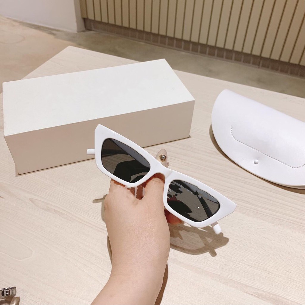 Mắt Kính Thời Trang Form Mắt Vuông xếch hot trend Phong Cách ULZZANG - Hata24h