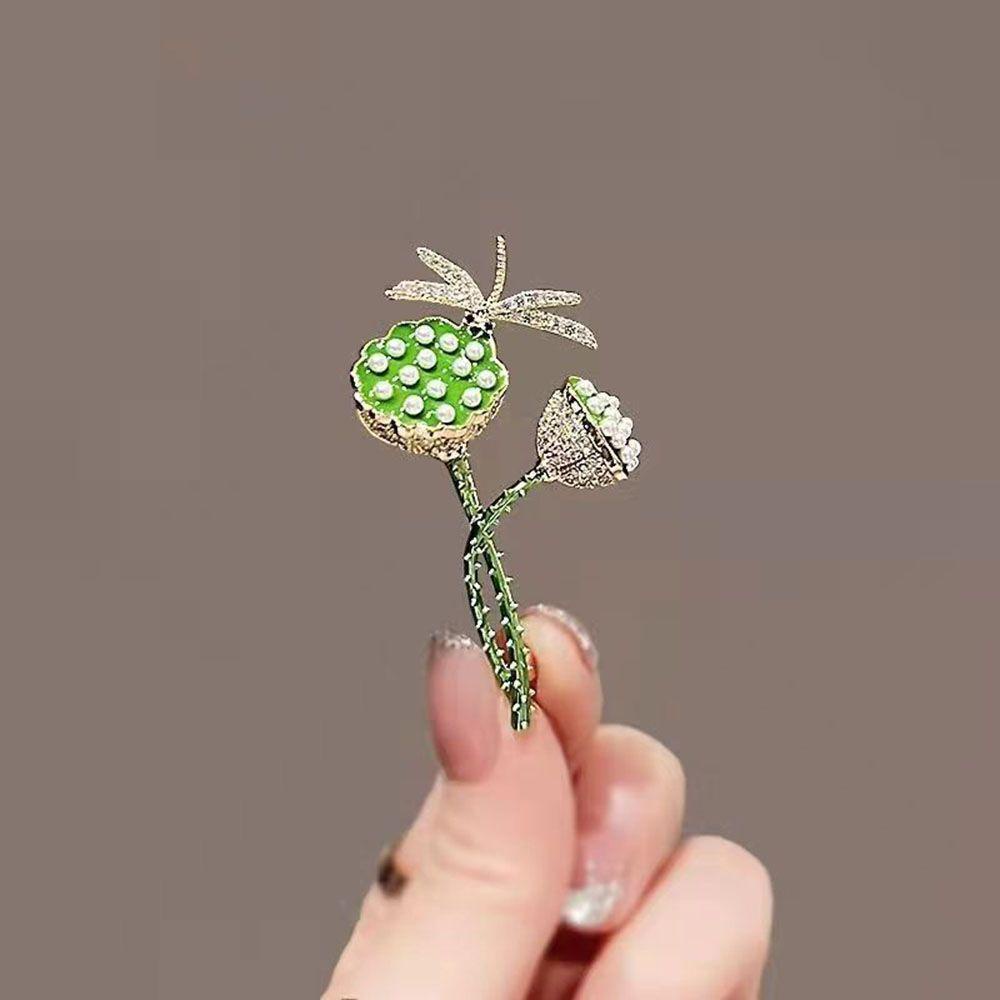 Trâm Cài Áo Hình Hoa Đính Đá Sang Trọng Cho Nữ