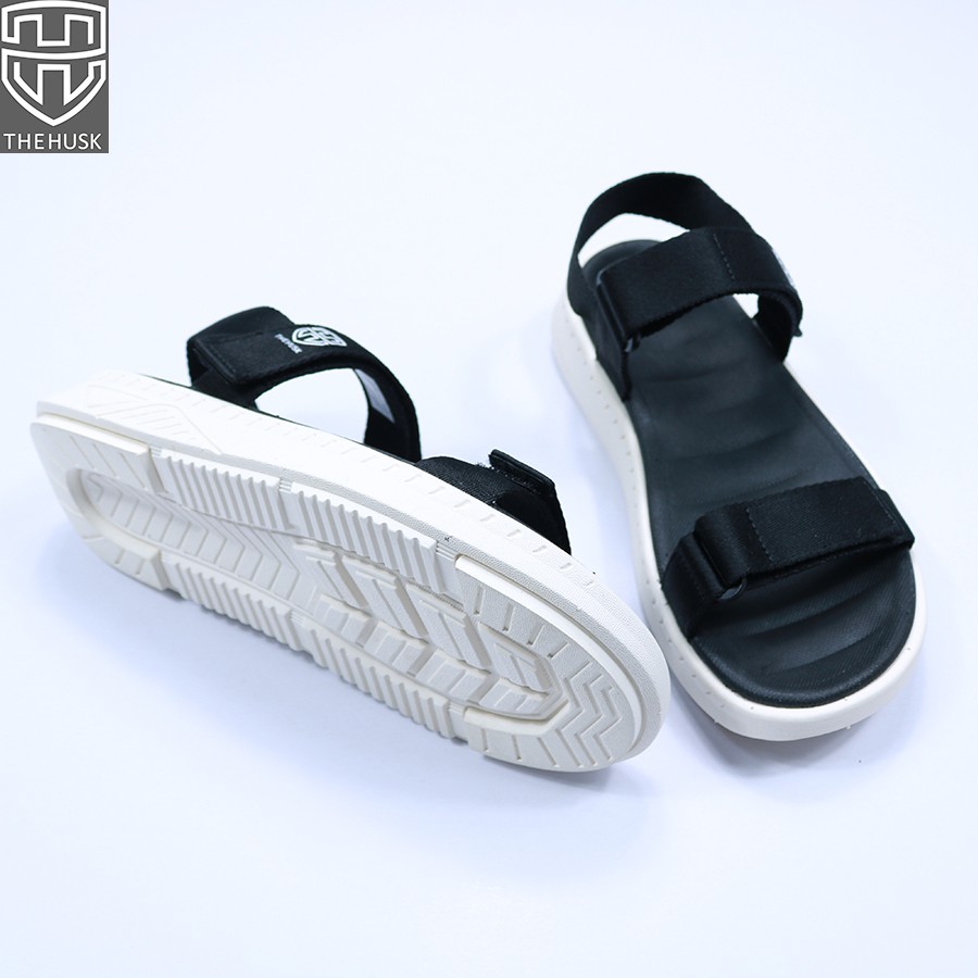 Giày Sandals Unisex HuuCuong &amp; TheHusk 2 Quai Ngang Màu Đen Đế Trắng - TH12