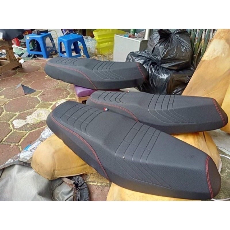 Vỏ Yên Dream Thêu Viền Chỉ Đỏ Chuẩn 3 Lớp Hàng Xịn