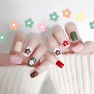 Bộ 24 móng tay giả dễ thương