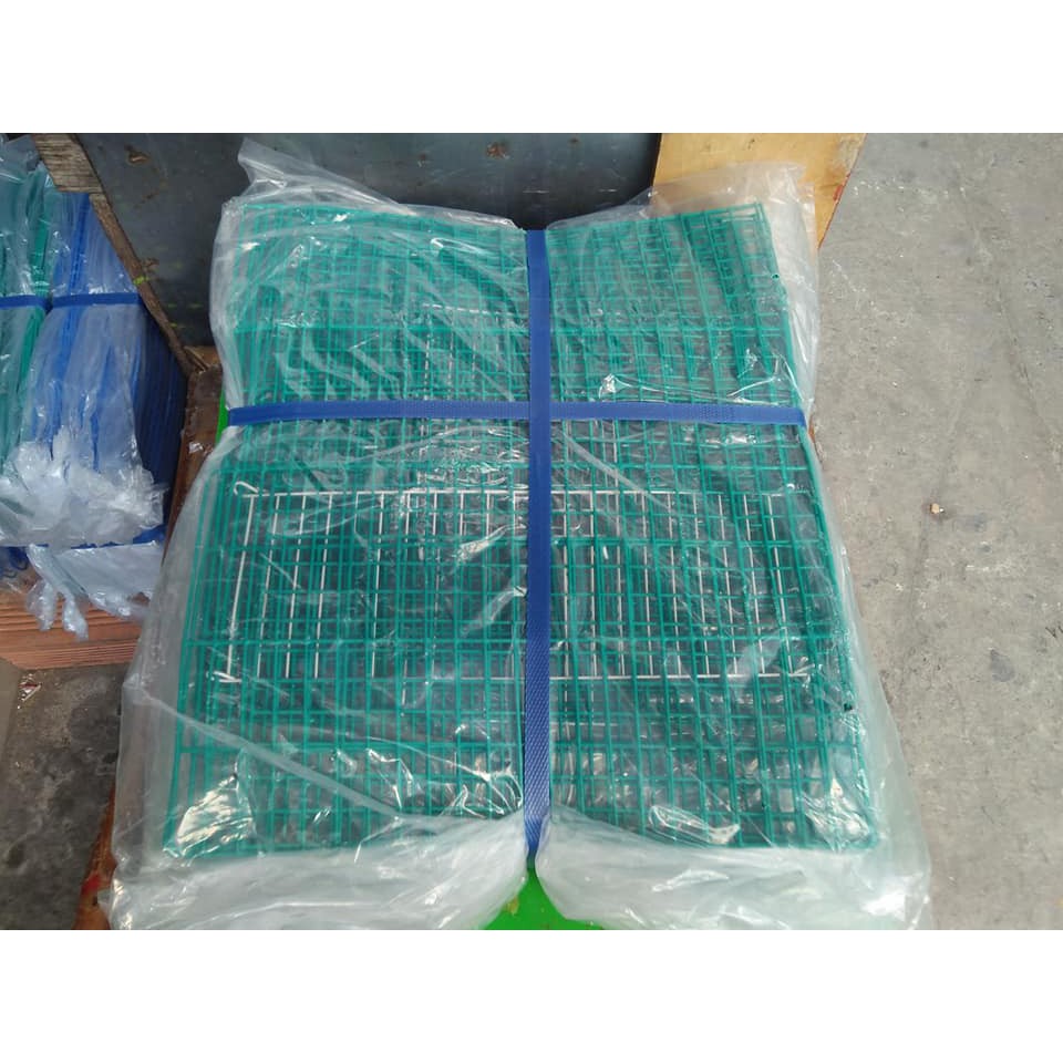 Lồng tắm chim lớn 30x34x40 dành cho chích choè, chào mào tặng thau tắm