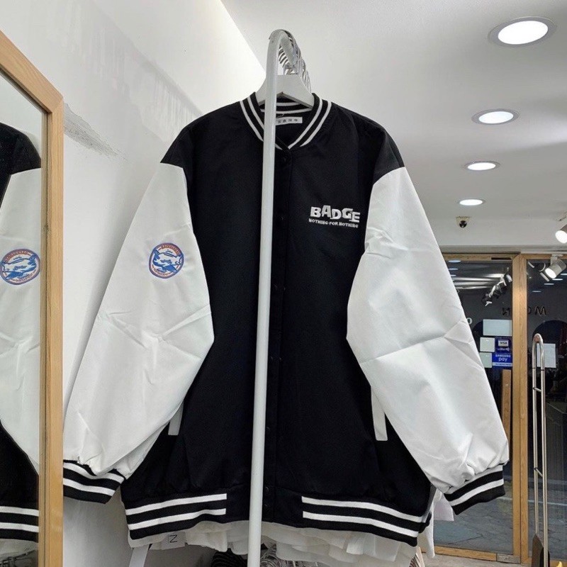 [Mã FAGREEN245 giảm 10% tối đa 30K đơn 99K] Áo khoác bomber jacket BADGE unisex HOMIES nút gài