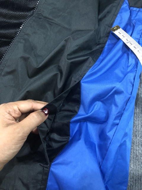 Áo khoác gió nữ mỏng