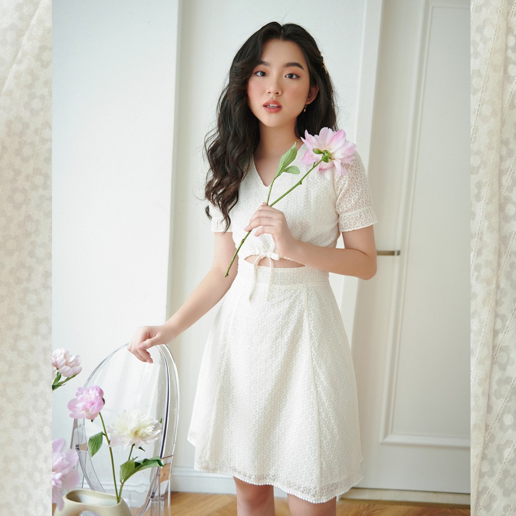 BLEUBIRD Váy hoa dáng A hở eo FLORENTINA DRESS | BigBuy360 - bigbuy360.vn