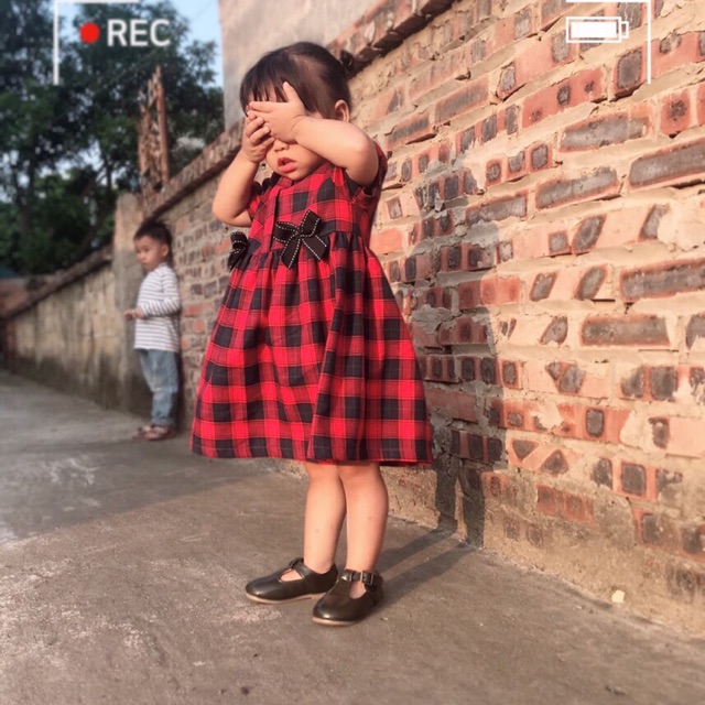 vây kẻ đỏ bg