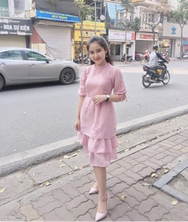 Váy voan chân tầng
