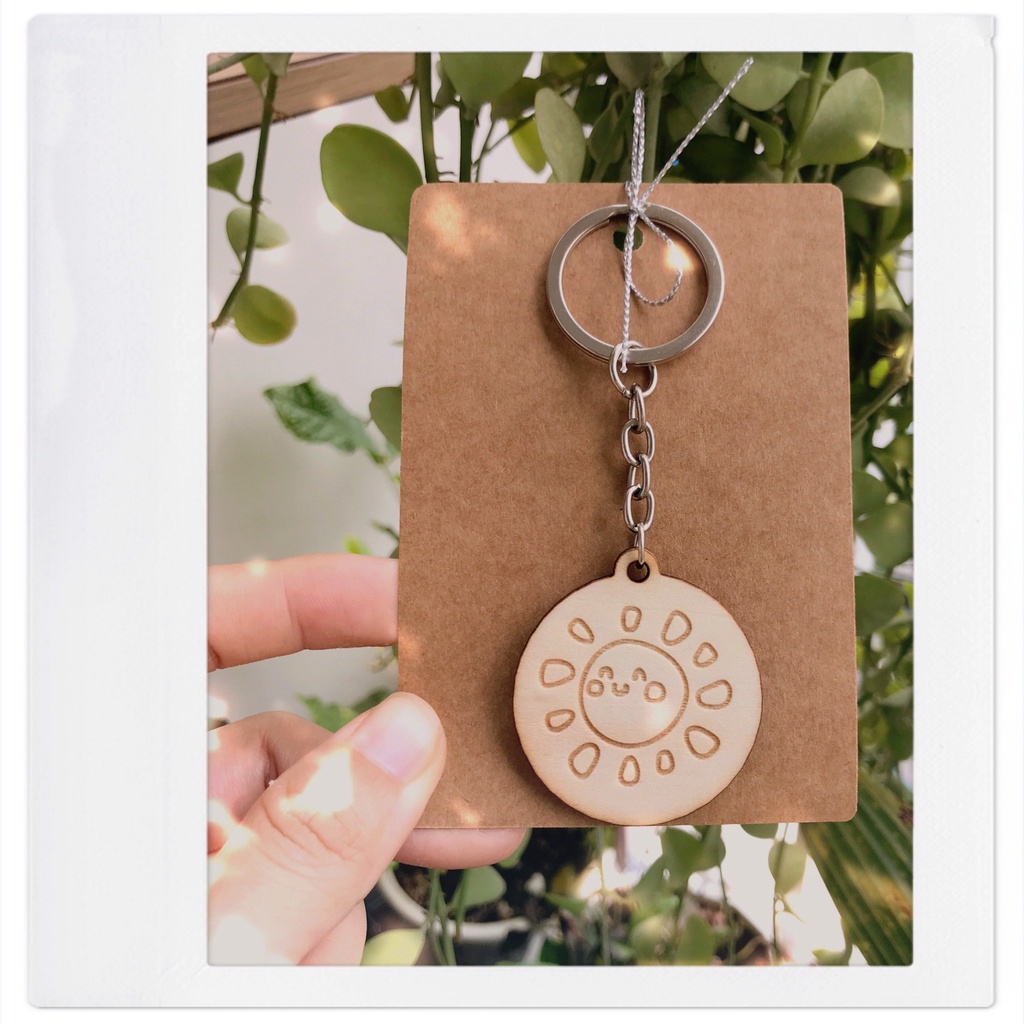 MÓC KHÓA GỖ KHẮC HÌNH CUTE SIÊU CƯNG