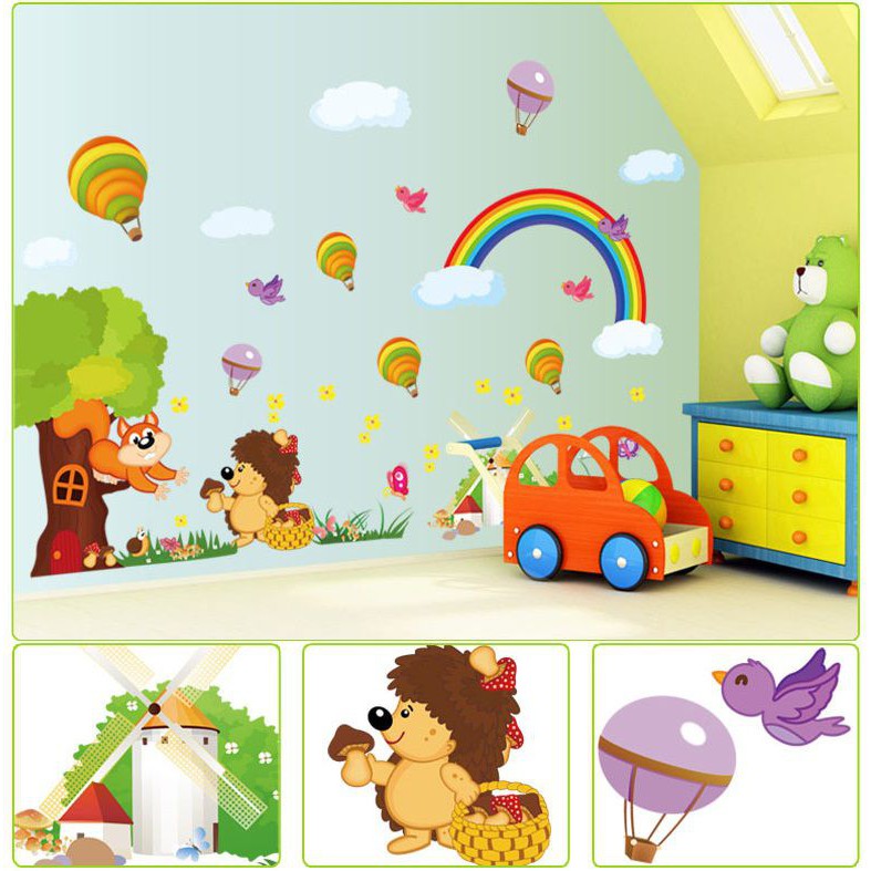 Decal dán tường Vườn thú gia đình sóc - PVC vinyl