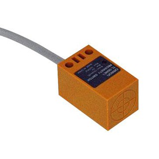 Cảm Biến Omron TL-Q5MB1-Z