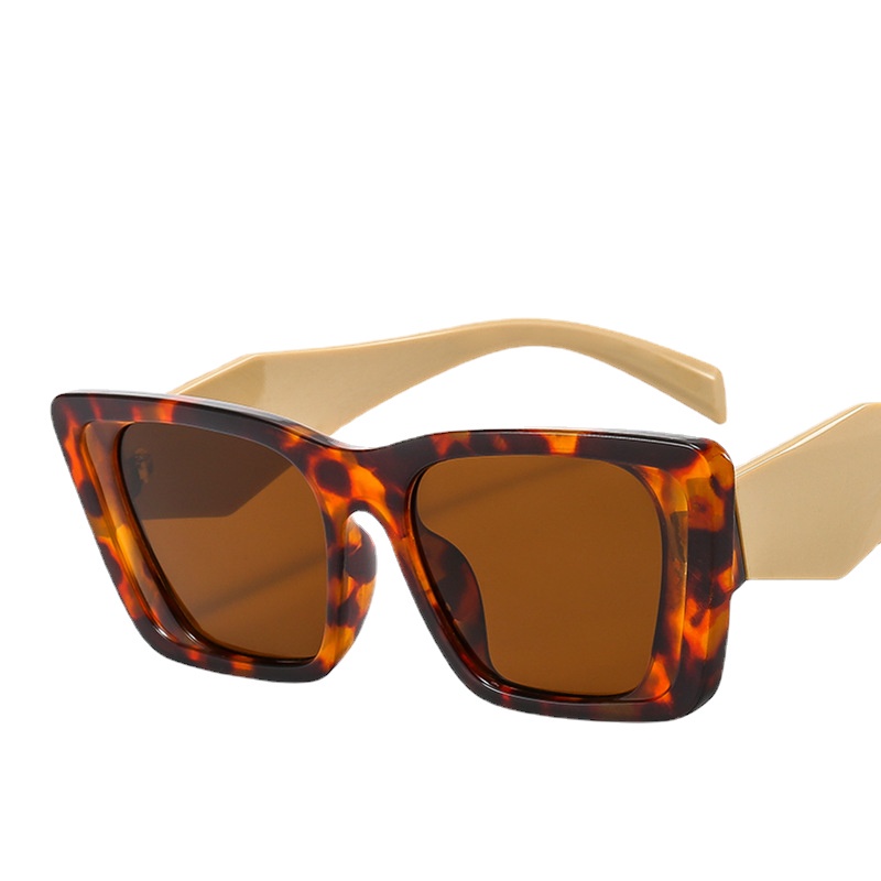 Kính Mát Đính Kim Cương Giả Màu Tương Phản Thời Trang Cho Nữ