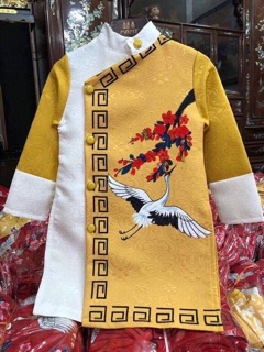 Áo dài diện Tết cho bé