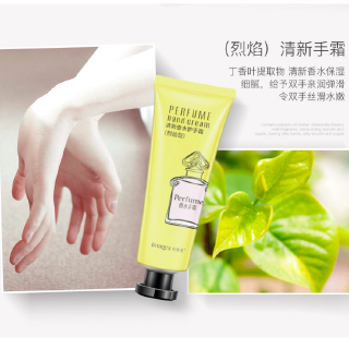 Kem dưỡng ẩm da tay chống khô tẩy tế bào chết