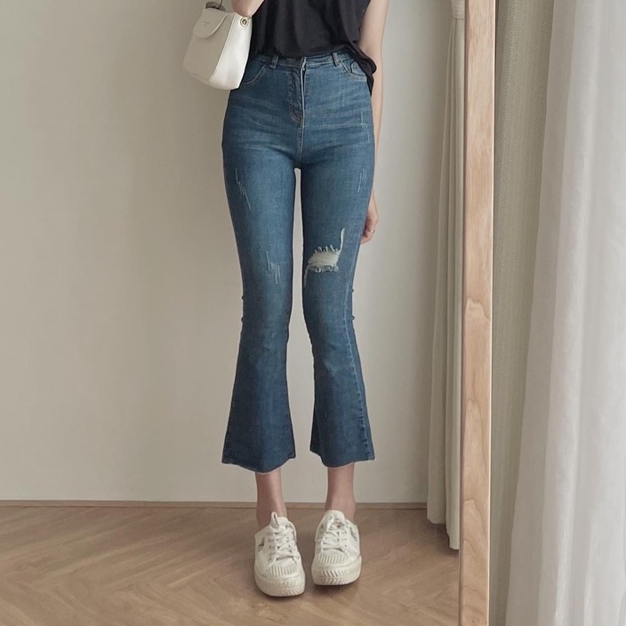 Q2480 Quần jeans ống vẩy Audrey