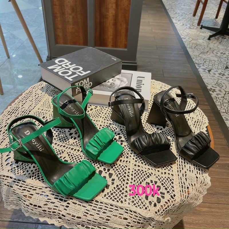 Sandan gót tam giác 9 phân,có bigsize 35-44