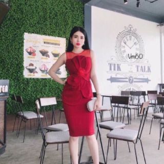 Váy body sát nách phối lưới hoa bự