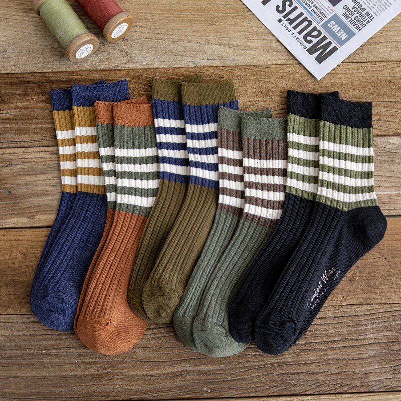 Casual Stripe Crew Socks Men Cotton Sports Street Hosiery Basketball Athletic Socks Thick Winter Long Socks Fashion