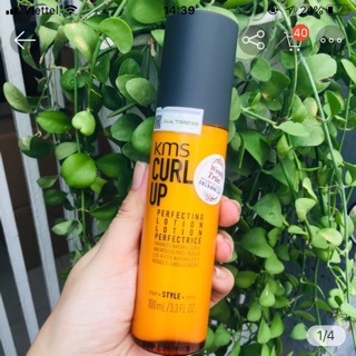Sữa dưỡng tạo kiểu tóc xoăn hoàn hảo KMS CURL UP 100ml
