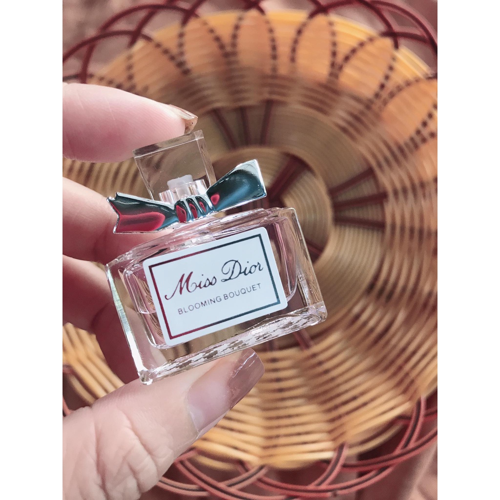 Nước hoa mini Miss Dior 10ml , nước hoa nữ tính, gợi cảm - Bini.store.official