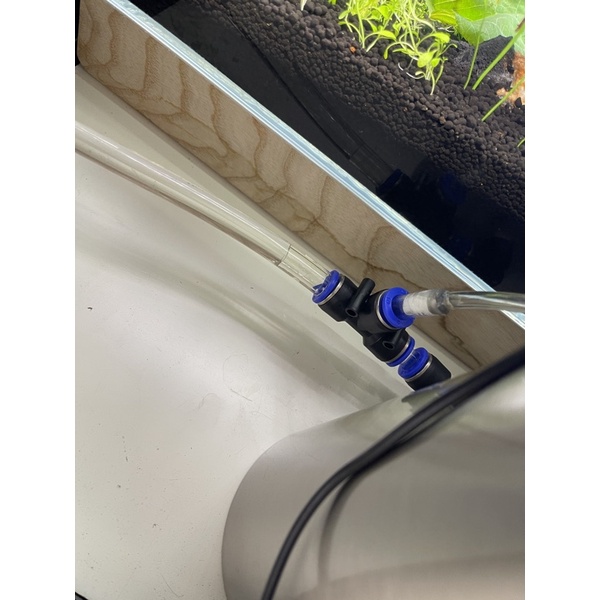 TRỘN CO2 CHỮ T NỐI VÀO ĐẦU IN DÙNG CHO LỌC CHẾ
