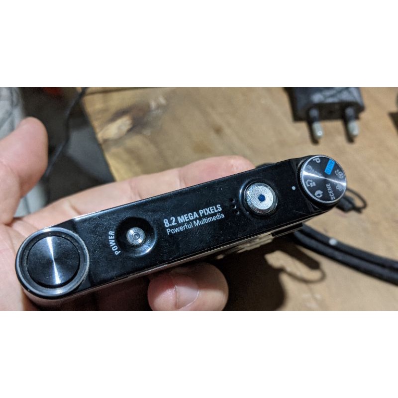 máy ảnh compact cũ vẫn dùng tốt | BigBuy360 - bigbuy360.vn